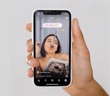 why can't i post music on instagram: Exploring the Nuances Behind Social Media Content Restrictions